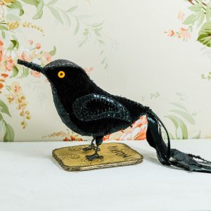 Echtes Kunsthandwerk: Hübscher Keramik Anhänger mit einem Kiwi; flugunfähig Neuseeland Vogel nachtaktiv 